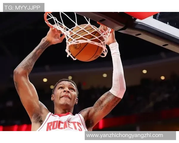 火箭小史密斯投篮命中率58%创新高，关键时刻连中三分+防守篮板成制胜关键